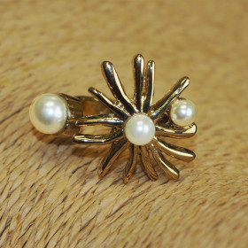 Pearl Ring