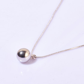 Smooth Ball Neccklace