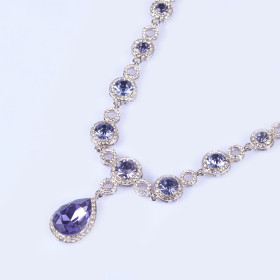 Crystal Teardrop Pieced Necklace