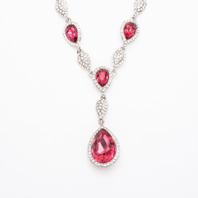 Classy Teardrop Fuchsia Necklace