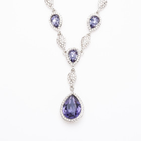 Classy Teardrop Purple Necklace